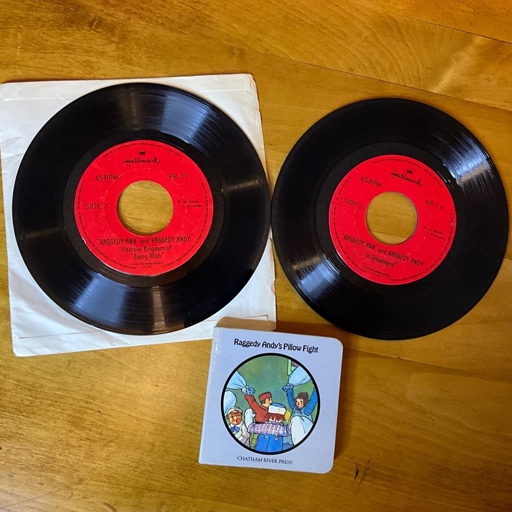 Raggedy Ann & Andy "Visit the‎ Kingdom of Every Wish" 45 RPM Records & Book